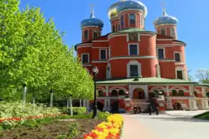 Донской монастырь сквозь века Донской монастырь сквозь века