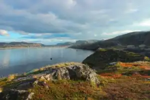 Северное чудо: на Кольский полуостров за сиянием, китами и полярными видами - 6