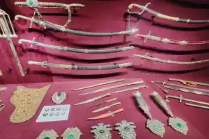Экскурсия с профессиональным гидом во дворец Топкапы (с посещением гарема) - 25