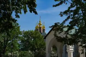 Новодевичье кладбище и Новодевичий монастырь: имена, легенды, судьбы - 14