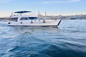 Прогулка на яхте по Босфору с гидом - 23