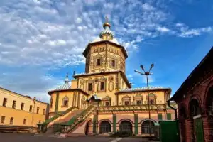 Контрасты Казани — на автомобиле - 3