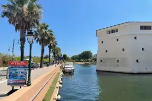 Из Ниццы в Сен-Тропе — город звёзд (в мини-группе) Из Ниццы в Сен-Тропе — город звёзд (в мини-группе)