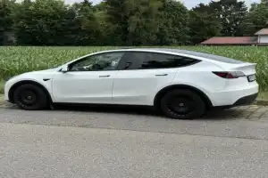 Главное в Мюнхене — на Tesla - 15