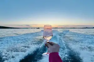 По Японскому морю — на прогулочном катере! - 13