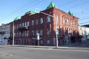 По центру Саратова с историком - 6