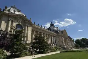 Влюбиться в Париж: от Лувра до Елисейских Полей - 16