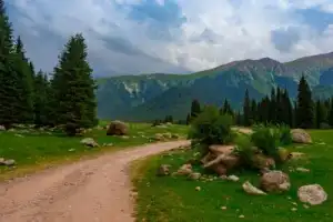 По берегам Иссык-Куля на джипе в тёплой компании - 4