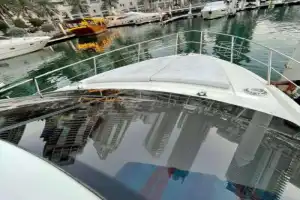Прогулка на VIP-яхте по Дубаю — с купанием или рыбалкой - 14