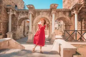 Старый город и Археологический музей Антальи
