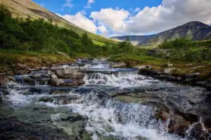 Треккинг в Хибинах без рюкзаков: экспресс-перезагрузка