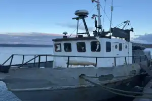 Вдоль побережья Териберки на корабле - 3