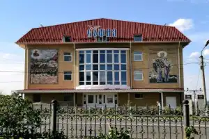 По историческому центру Малоярославца По историческому центру Малоярославца