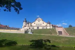 Трансфер из Минска — в замки Мира и Несвижа - 2