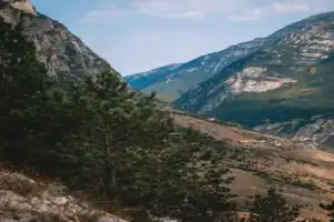 По Северной Осетии с фотографом: три ущелья, лавочка счастья и Мидаграбинское озеро - 45