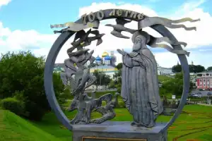Сергиев Посад: возле стен монастырских - 22