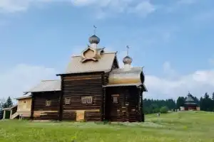 Пермь: пульс города и загадки деревянного зодчества - 9