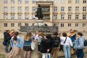 Кофейник, ноты и чернила — женские истории Лейпцига - 6