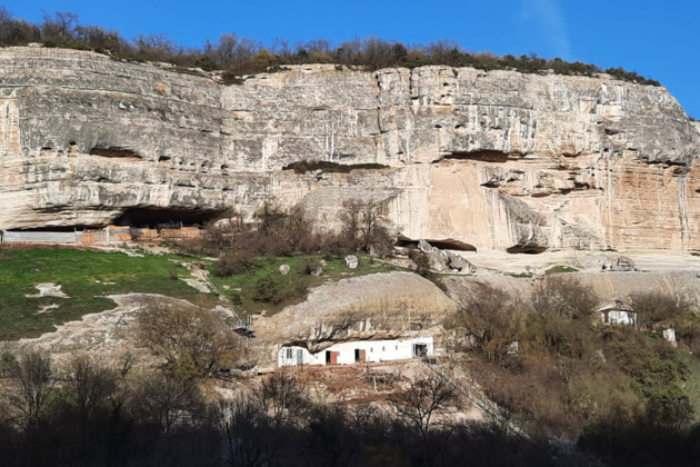 Бахчисарай — столица Крымского ханства и пещерный город Чуфут-Кале - 3