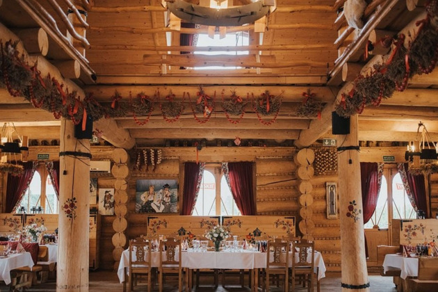 Ресторан с национальной кухней и шоу-программой. - 3