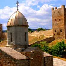 По Богом Данной: историческая экскурсия по Феодосии