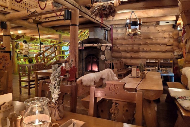 Ресторан с национальной кухней и шоу-программой. - 4