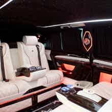 Аренда авто премиум-класса Mercedes Vito с личным водителем