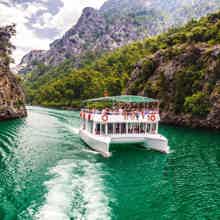 Зелёный каньон из Анталии — прогулка на яхте Зелёный каньон из Анталии — прогулка на яхте