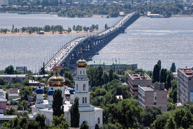 О приключениях литераторов в Саратове - 2