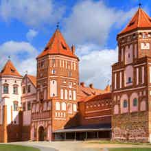 Выездная экскурсия в замки Мир и Несвиж