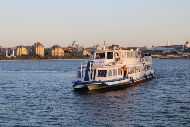 Аренда теплохода «Азимут» - 3