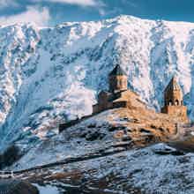 Казбег — Ананури — Гудаури: легендарные пейзажи