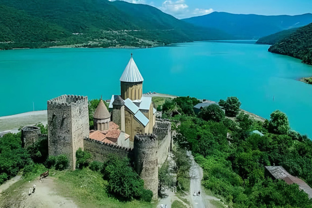 Казбек и Гергетская церковь: индивидуальное путешествие на 1 день - 12