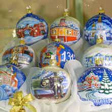 Волшебный мир елочных игрушек и гончарного искусства. Волшебный мир елочных игрушек и гончарного искусства.