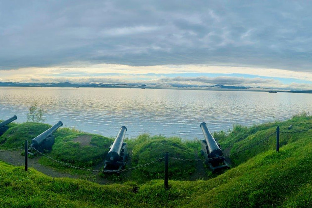 По Петропавловску-Камчатскому - 2