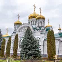 Экскурсия в Раифу, Храм Всех Религий и Свияжск