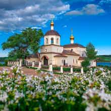 Экскурсия в Свияжск, Макарьевскую пустынь и Храм всех религий