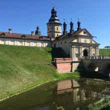 Трансфер из Минска к Мирскому и Несвижскому замкам и обратно Трансфер из Минска к Мирскому и Несвижскому замкам и обратно