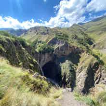 Джилы-Су и три водопада на северном склоне Эльбруса из Минеральных вод Джилы-Су и три водопада на северном склоне Эльбруса из Минеральных вод
