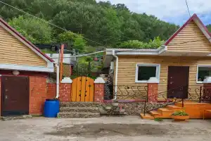 Гостевой дом «Лоцман», Листвянка