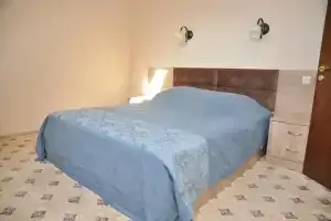 Отель «Оксана», Небуг