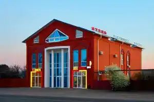 Ред Хаус, Белгород