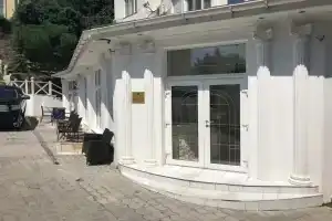 Отель «Роял Никита Апартаменты»