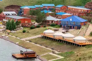 База отдыха «Золотая звезда», Озеро Шира