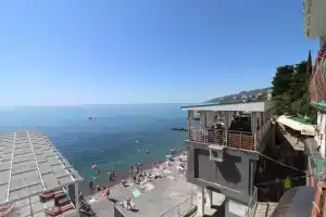 Апартаменты с террасой на море