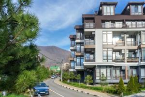 Апартаменты «Deluxe Apartment ЖК Зимняя сказка», Красная Поляна