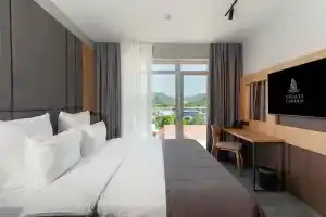 Гостиница «Miracle Garden», Небуг