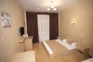 ML Hotel, Адлер