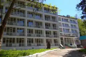 Гизель-Дере, Дедеркой