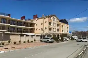 Гостевой дом «Ореховая роща», Анапа